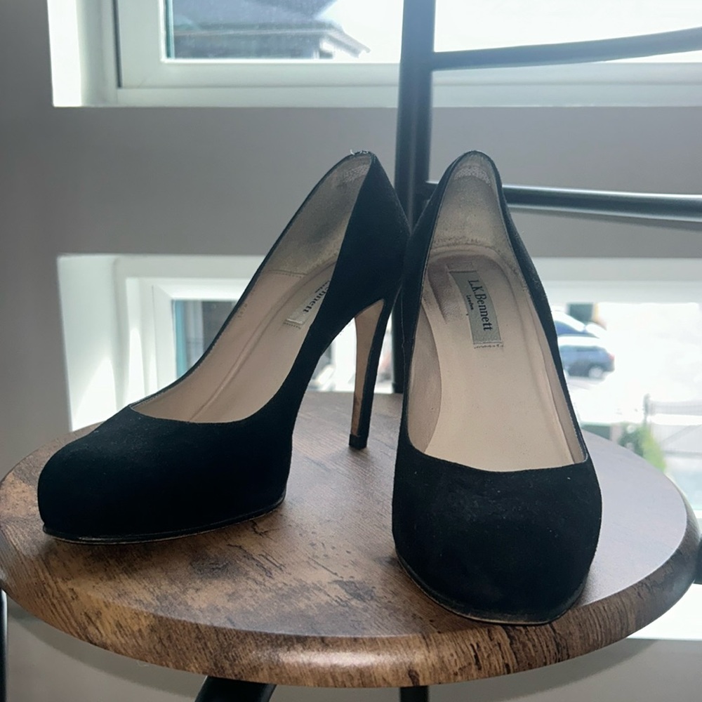 LK Bennett heels, size 38 1/2 black